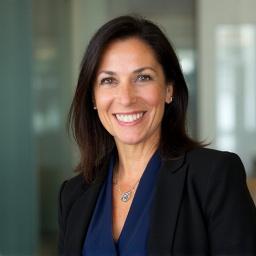 Professional headshot of Maria Gonzalez, Senior Freight Management Consultant